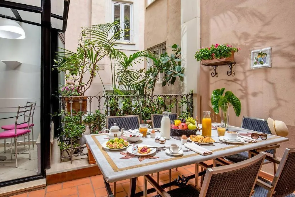 Sant'Andrea - Opulence Apartment Ρώμη 0*,