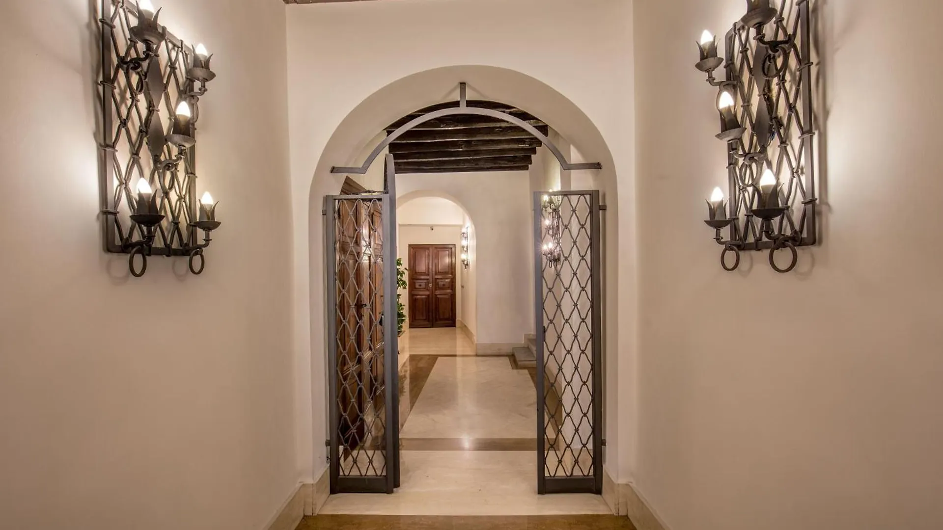 Sant'Andrea - Opulence Apartment Ρώμη